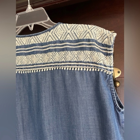 CHELSEA & THEODORE Embroidered Fringe Chambray Boho Tunic Dress Coverup | Sz M - Picture 12 of 13